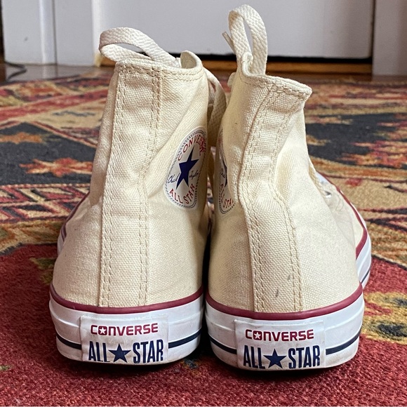 Converse High Top All Star Chucks Pale/Muted Yellow - W9/M7/EU 40 - Picture 2 of 9